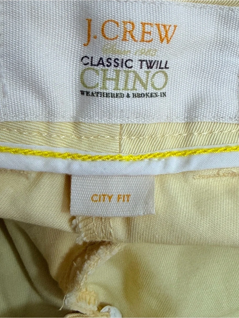 J Crew Women’s Size 6 Classic Twill City Fit Broken In Chinos Shorts Yellow